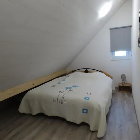 Les P'Tits Loups Apartment Courtedoux Exterior photo